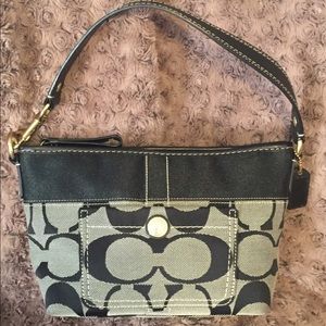 Authentic Coach Handbag L0771-11688